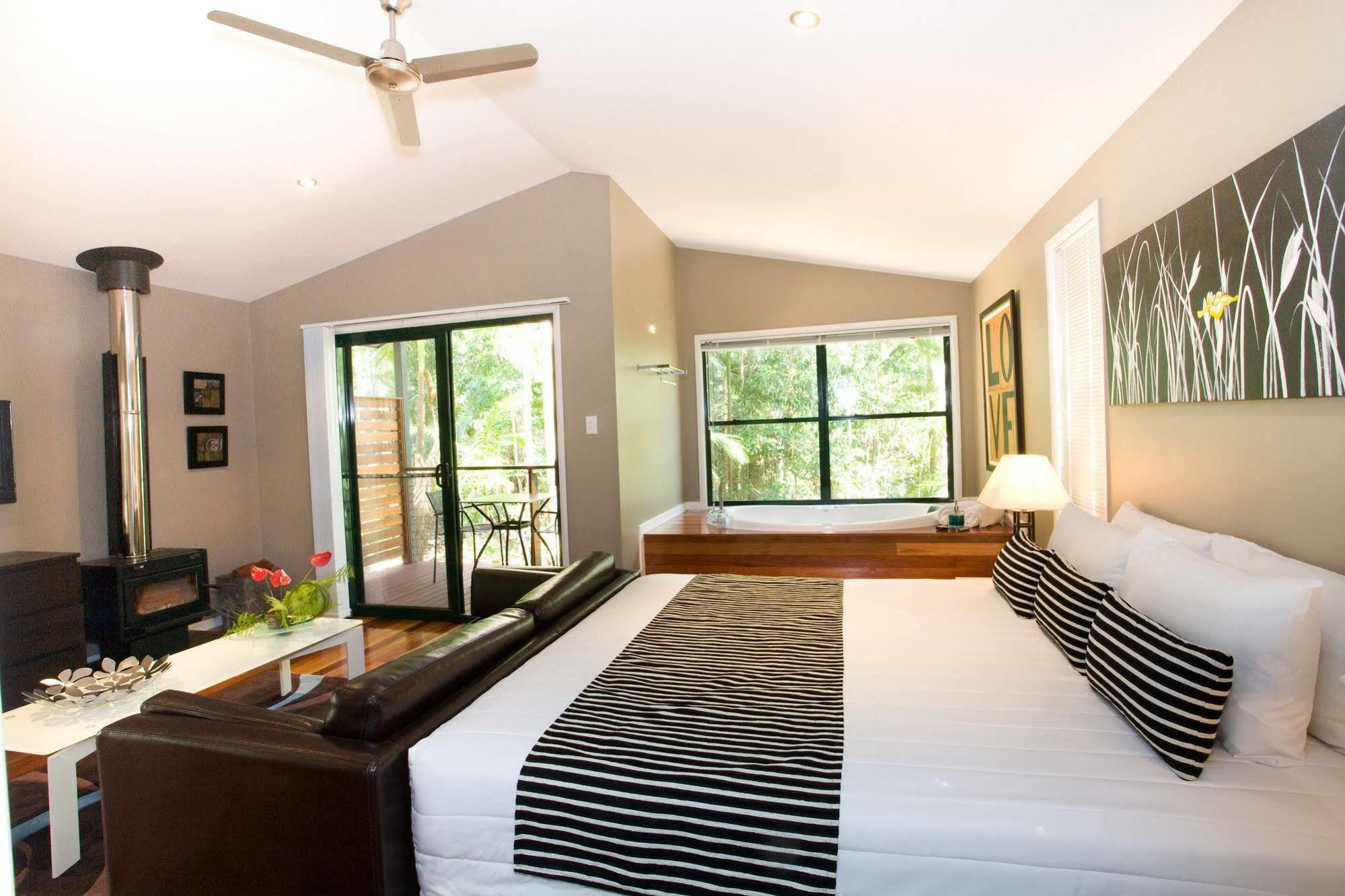 Amore On Buderim Rainforest Cabins Sunshine Coast Exterior foto